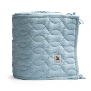 Sebra quiltet sengerand - Powder Blue