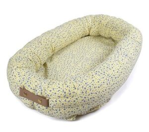 BabyNest fra Filibabba - Cosmos Daydream - Pale banana