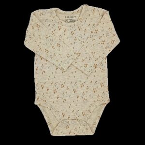 Hust and Claire Bodystocking, Base dreng