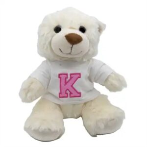 Hvid signatur bamse i t-shirt med pink bogstav