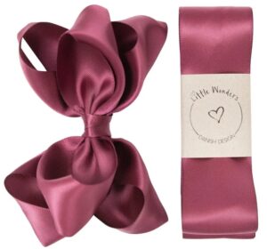 Little Wonders Dåbsbånd Bellis Silke Satin Bordeaux