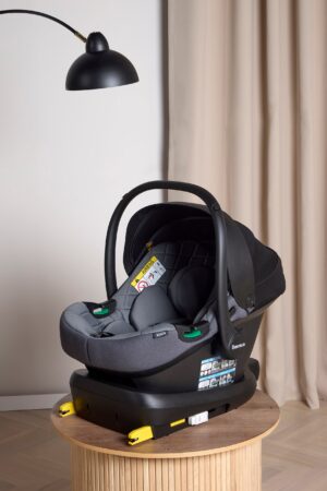Beemoo Route i-Size Autostol Baby inkl. ISOFIX Base, Mineral Grey